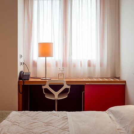 New Ipoint Hotel San Giovanni in Persiceto Zewnętrze zdjęcie