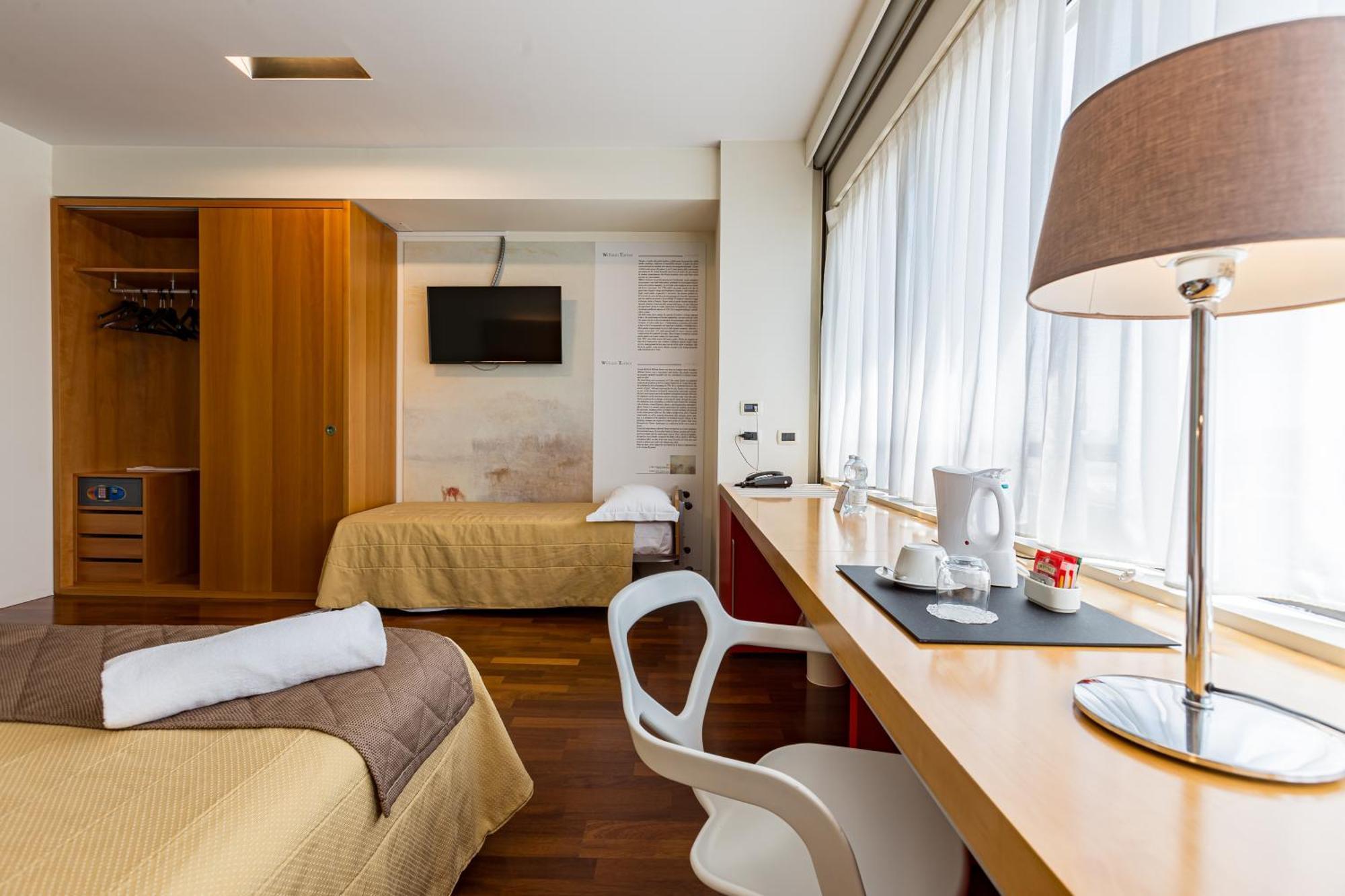 New Ipoint Hotel San Giovanni in Persiceto Zewnętrze zdjęcie