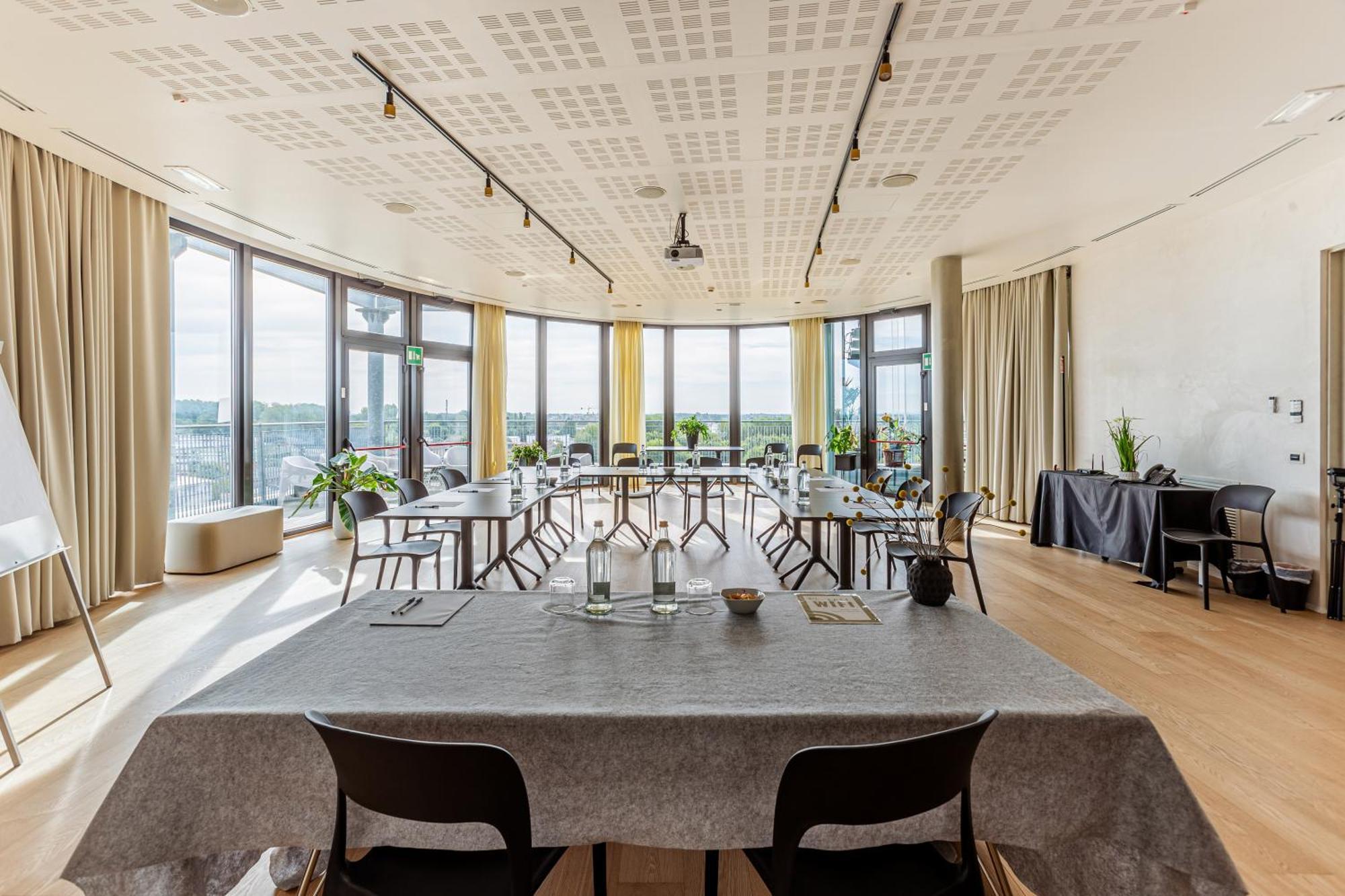New Ipoint Hotel San Giovanni in Persiceto Zewnętrze zdjęcie